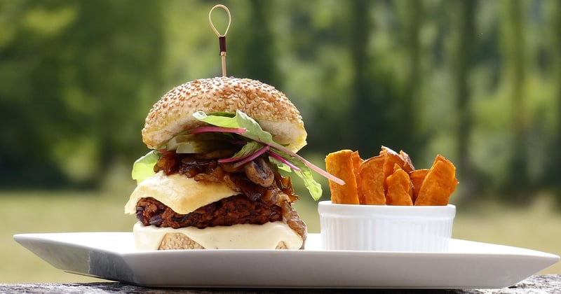 Burger végétarien aux lentilles : la recette maison qui régale