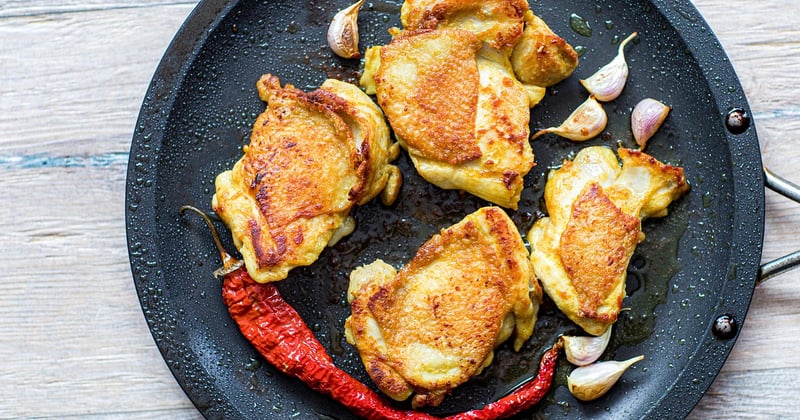 Recette de poulet rôti au citron simple et rapide pour un dîner réussi